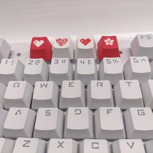 Pixel Heart Keycap for Mechanical Keyboards - Image 4